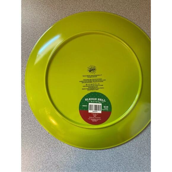 Dr Seuss GRINCH Smile 10" Melamine Plate Bioworld 2024 NEW Christmas Holiday - Picture 3 of 3